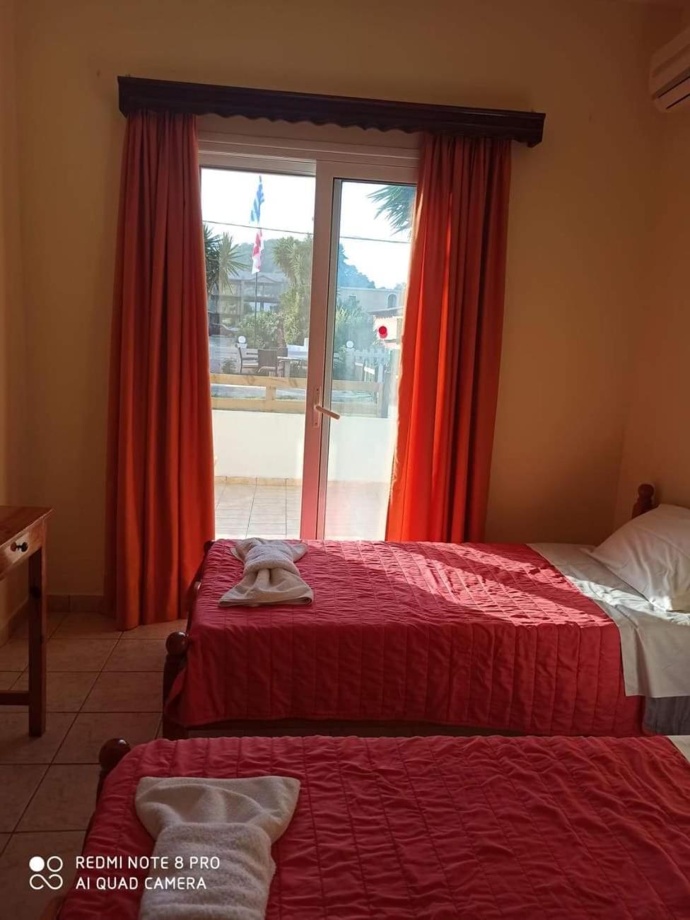 Amadeus Hawaii Apartments & Studios Sidari  Room photo